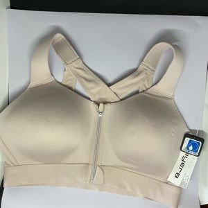 Layer 8 Sports Bra , New with tags - Size XL. 38 C/D 40B